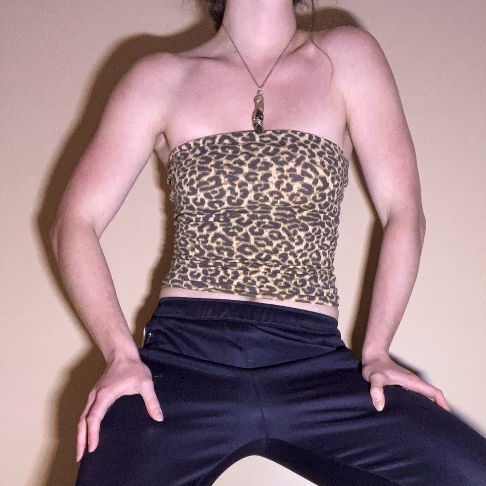 Leopard strapless tank